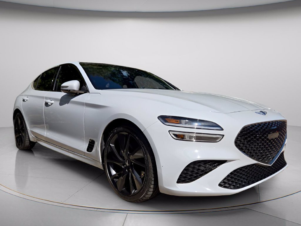 Used 2023 Genesis G70 2.0T w/ Sport Prestige Package RWD image 4