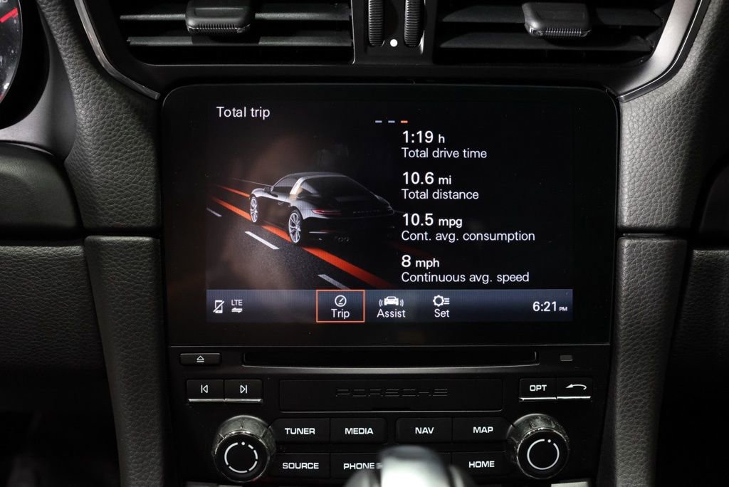 Used 2018 Porsche 911 Targa 4S image 34