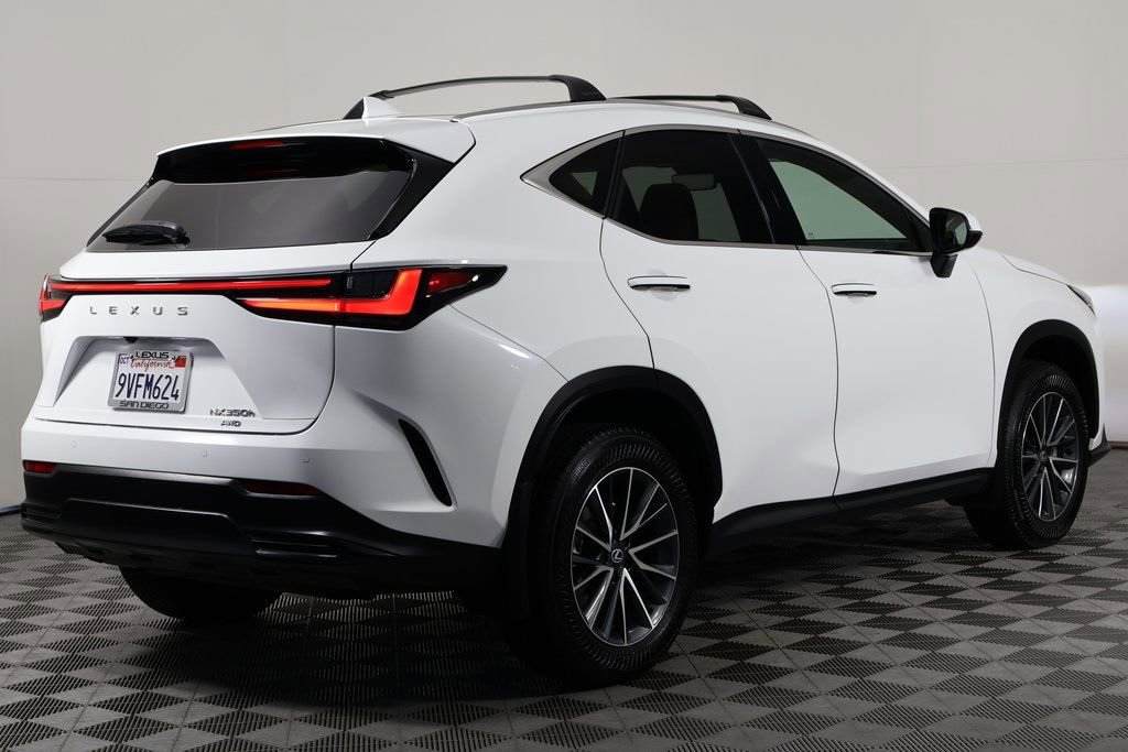 Used 2026 Lexus NX 350h AWD w/ Accessory Package (2T) image 4