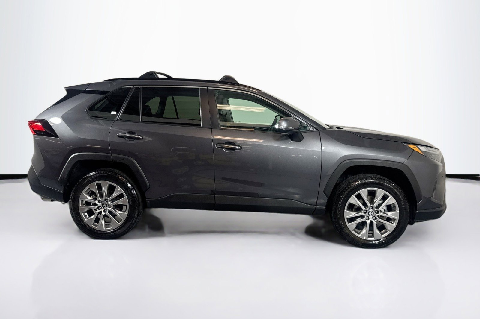 Used 2024 Toyota RAV4 Limited image 4