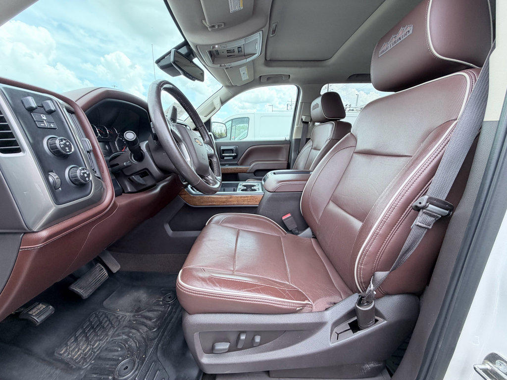 Used 2015 Chevrolet Silverado 1500 High Country w/ High Country Premium Package image 22