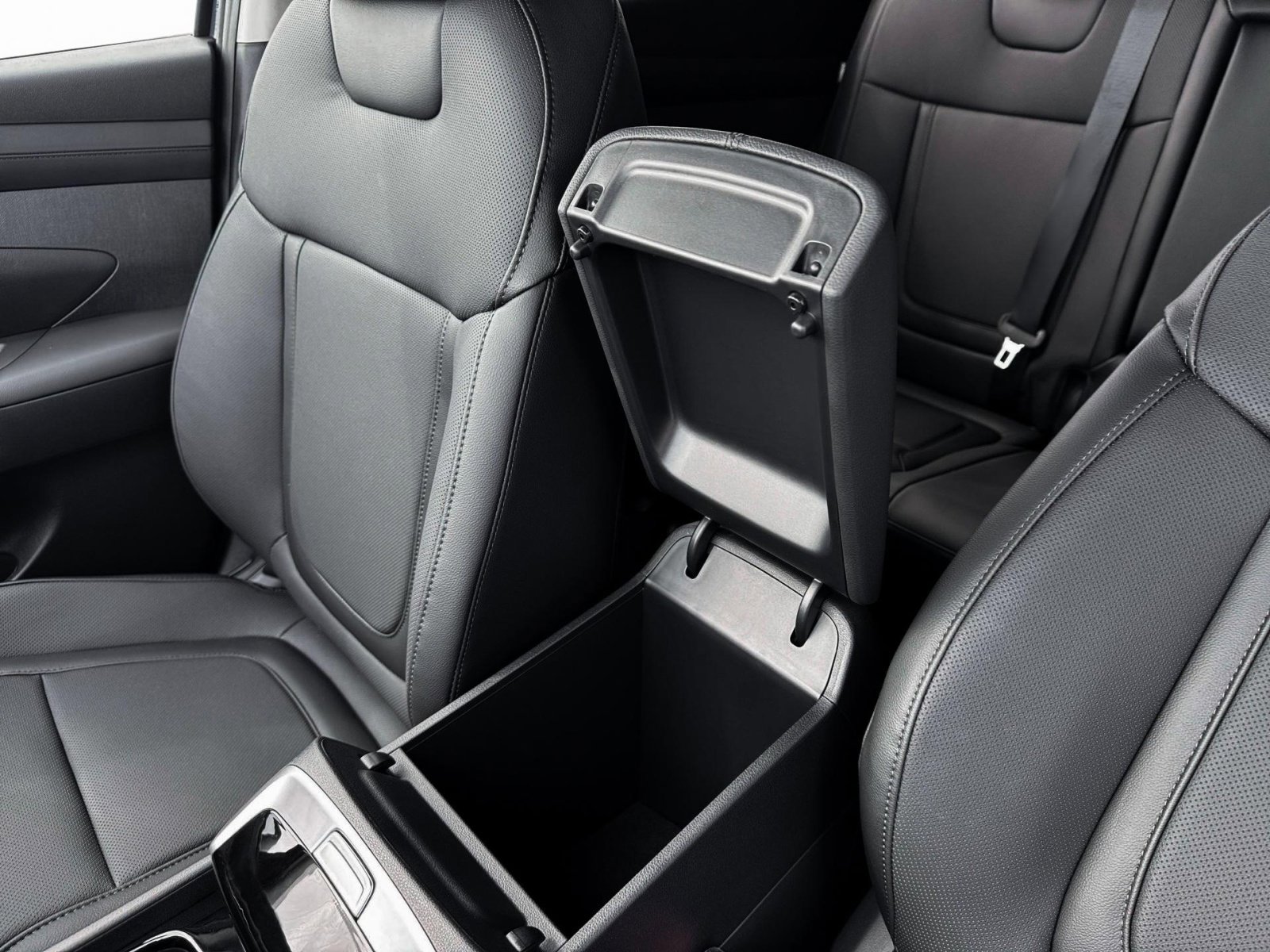 New 2026 Hyundai Tucson SEL image 18