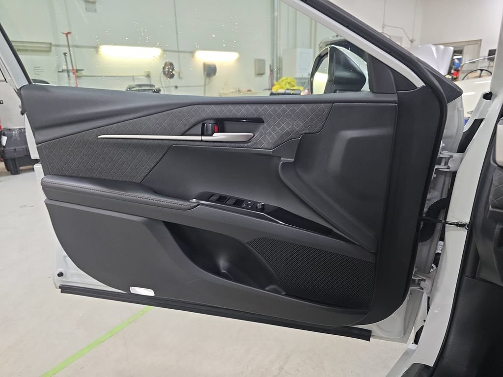 Certified 2025 Toyota Camry XLE AWD/4WD image 32