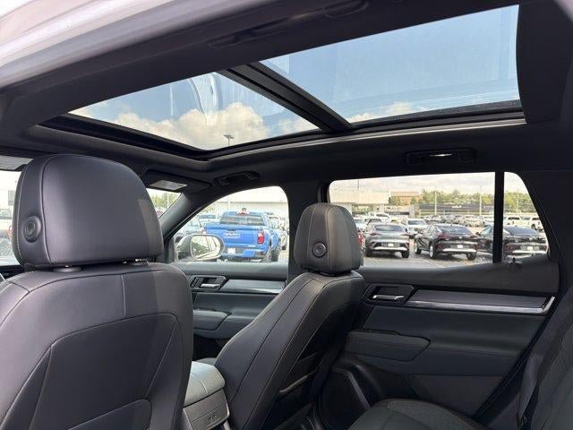 New 2026 GMC Terrain AT4 w/ Technology Package II AWD/4WD image 18