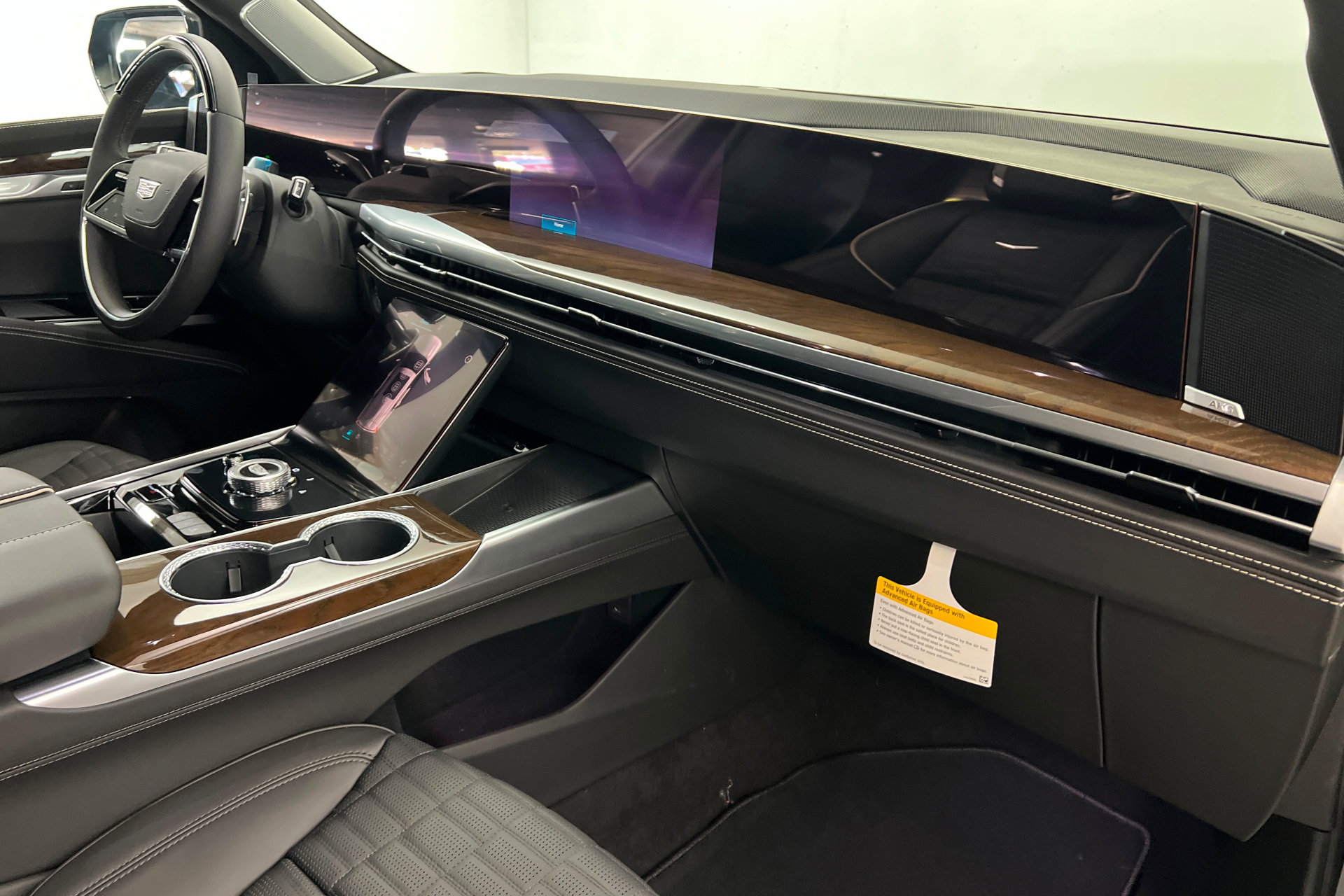 New 2026 Cadillac Escalade Platinum Sport AWD/4WD image 26