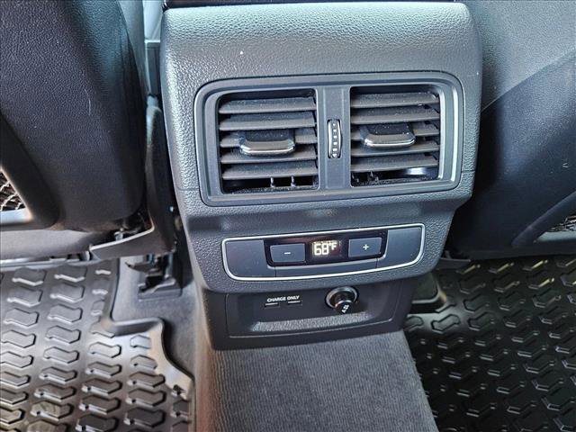 Used 2022 Audi Q5 2.0T Premium w/ Convenience Package image 16