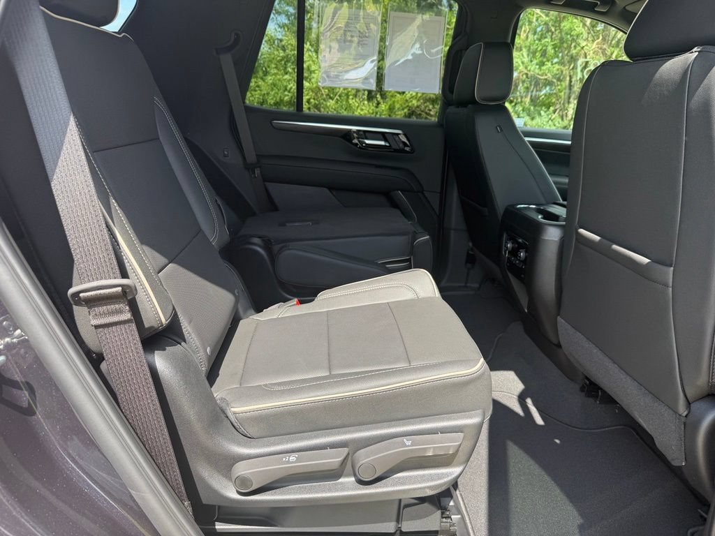 Used 2026 Chevrolet Tahoe Premier w/ Sun And Tow Package AWD/4WD image 17