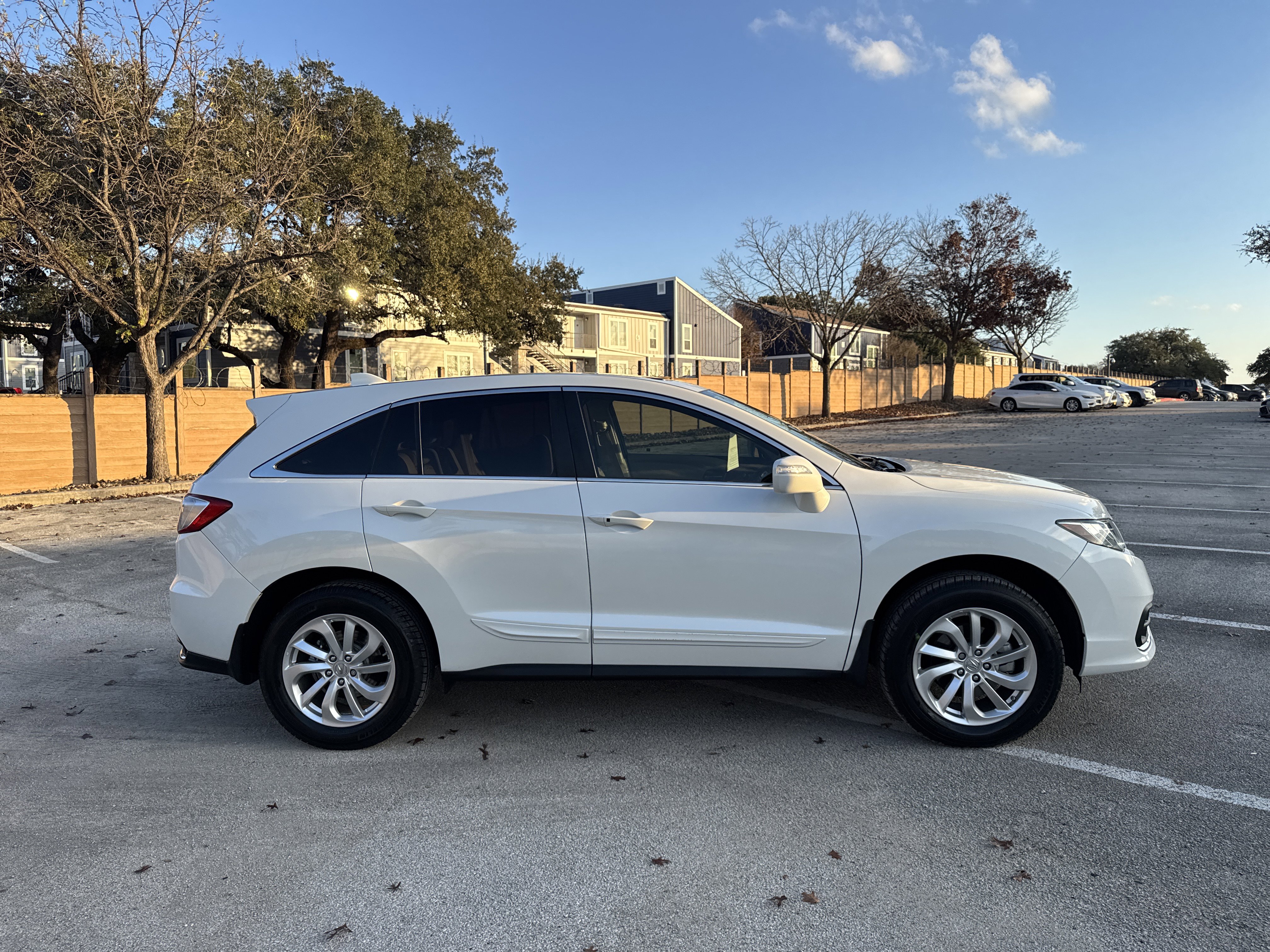 Used 2016 Acura RDX Tech Pkg image 2