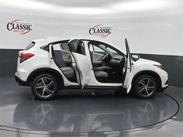 Used 2021 Honda HR-V EX-L image 35