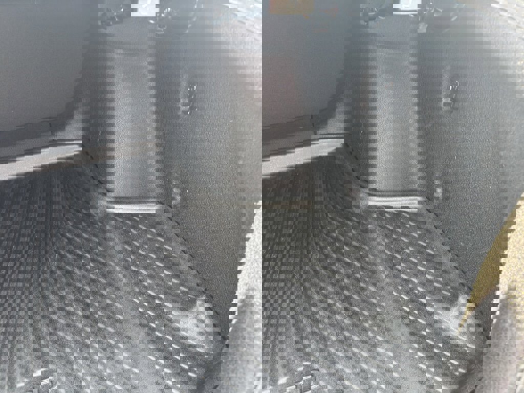 Used 2023 Honda Accord EX-L image 23