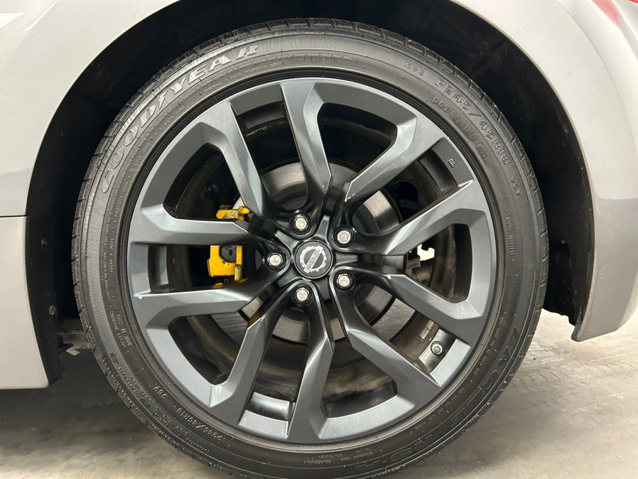 Used 2016 Nissan 370Z Touring Sport image 71