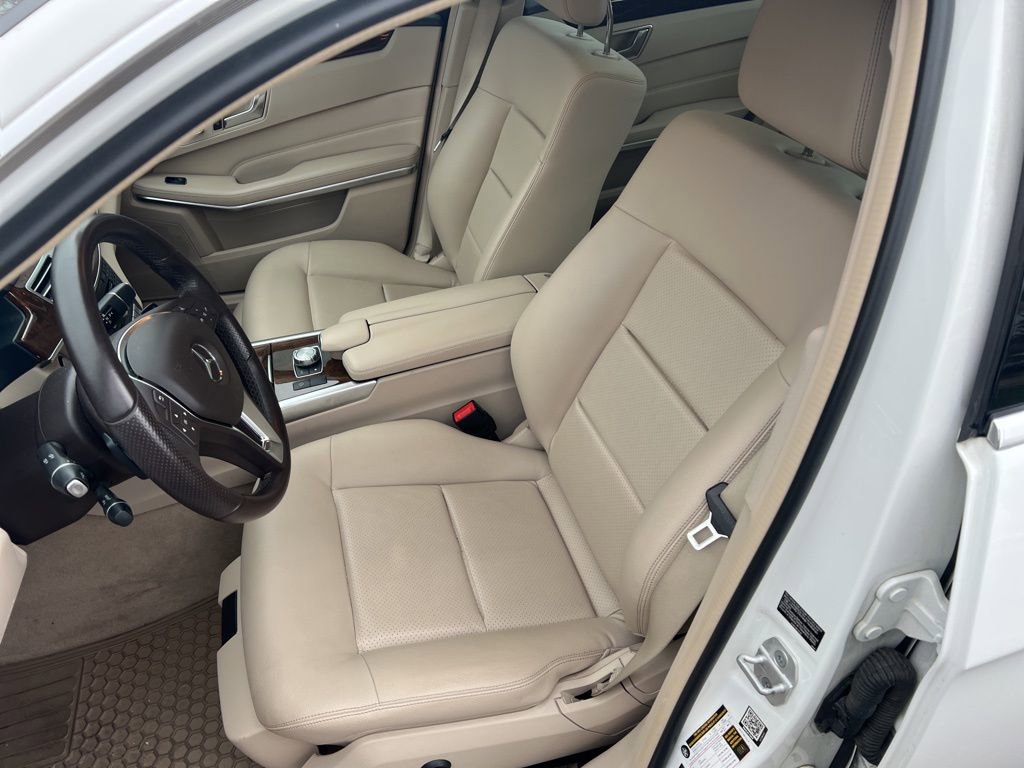 Used 2015 Mercedes-Benz E 350 4MATIC Sedan image 31