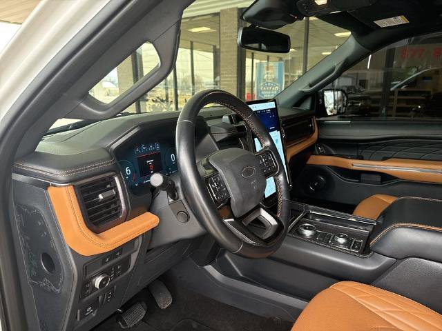 Certified 2022 Ford Expedition Platinum image 8