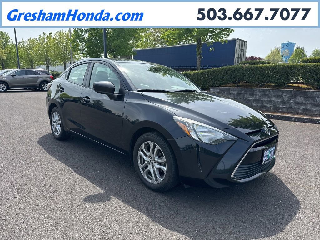 Used 2017 Toyota Yaris iA FWD image 1