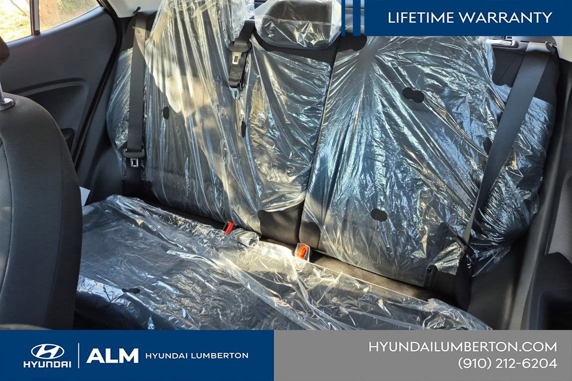 New 2026 Hyundai Venue SE FWD image 15