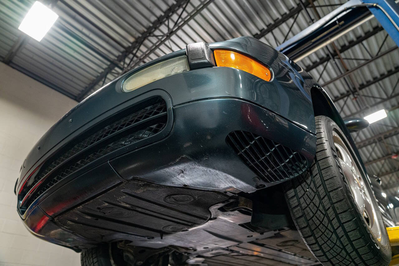 Used 1995 Porsche 911 Cabriolet image 89