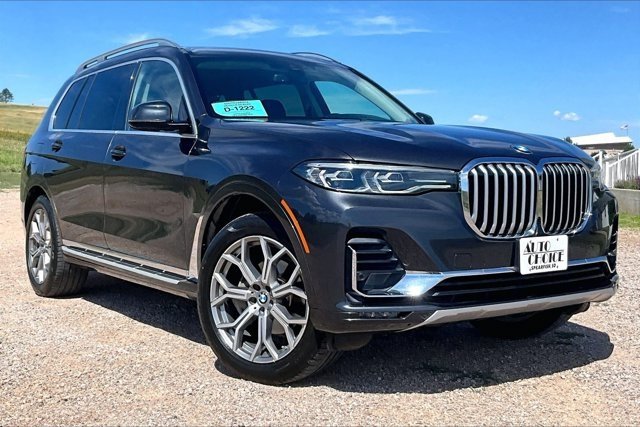 Used 2019 BMW X7 xDrive40i w/ Cold Weather Package AWD/4WD image 3