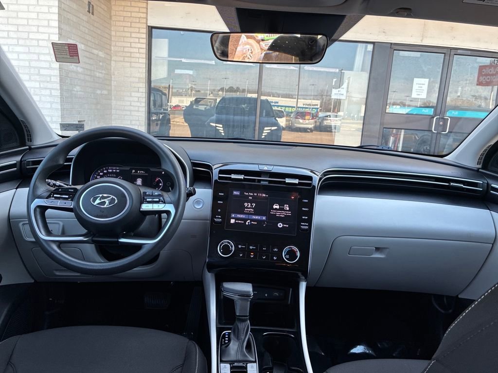 Used 2023 Hyundai Tucson SEL w/ Cargo Package image 13