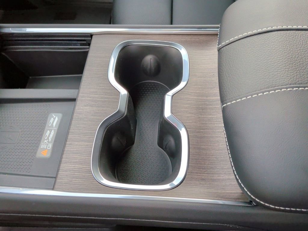 New 2026 GMC Acadia Denali w/ Super Cruise Package image 31