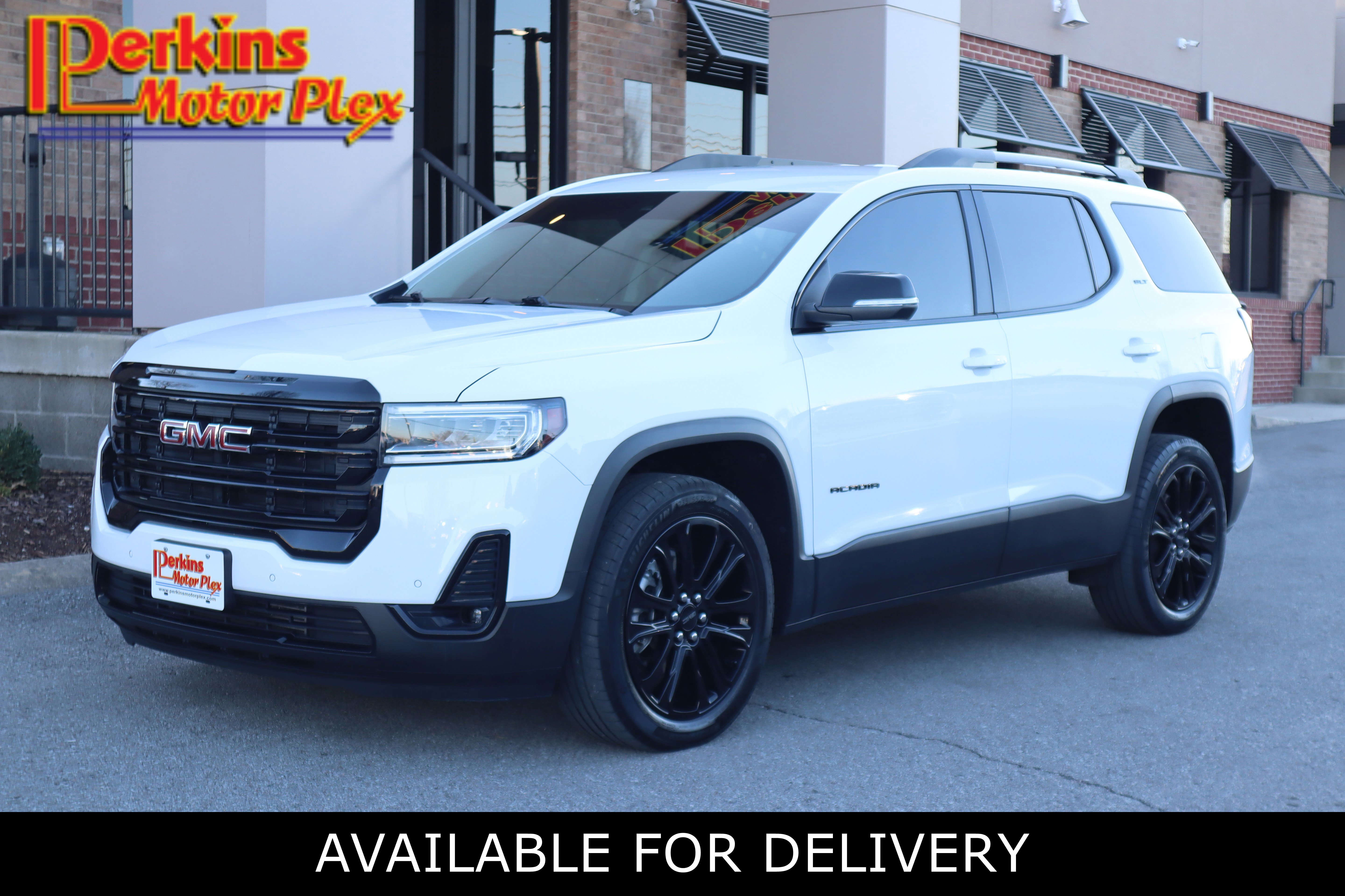 Used 2023 GMC Acadia SLT w/ Elevation Edition image 1