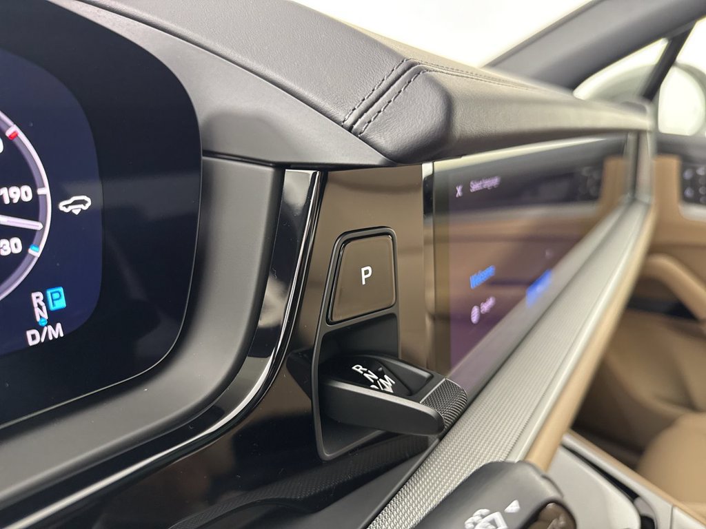 New 2026 Porsche Cayenne S AWD/4WD image 32