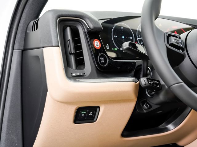 New 2026 Porsche Cayenne image 11