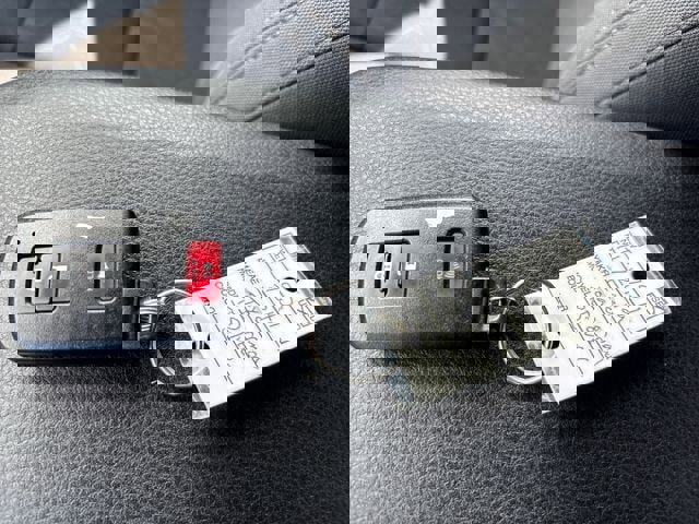 Used 2019 Toyota Tacoma TRD Off-Road w/ Technology Package image 29