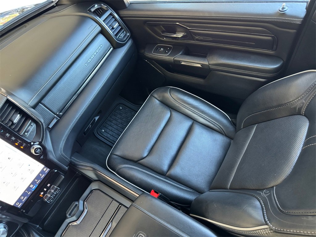 Used 2023 RAM 1500 Limited w/ Body Color Bumper Group image 17