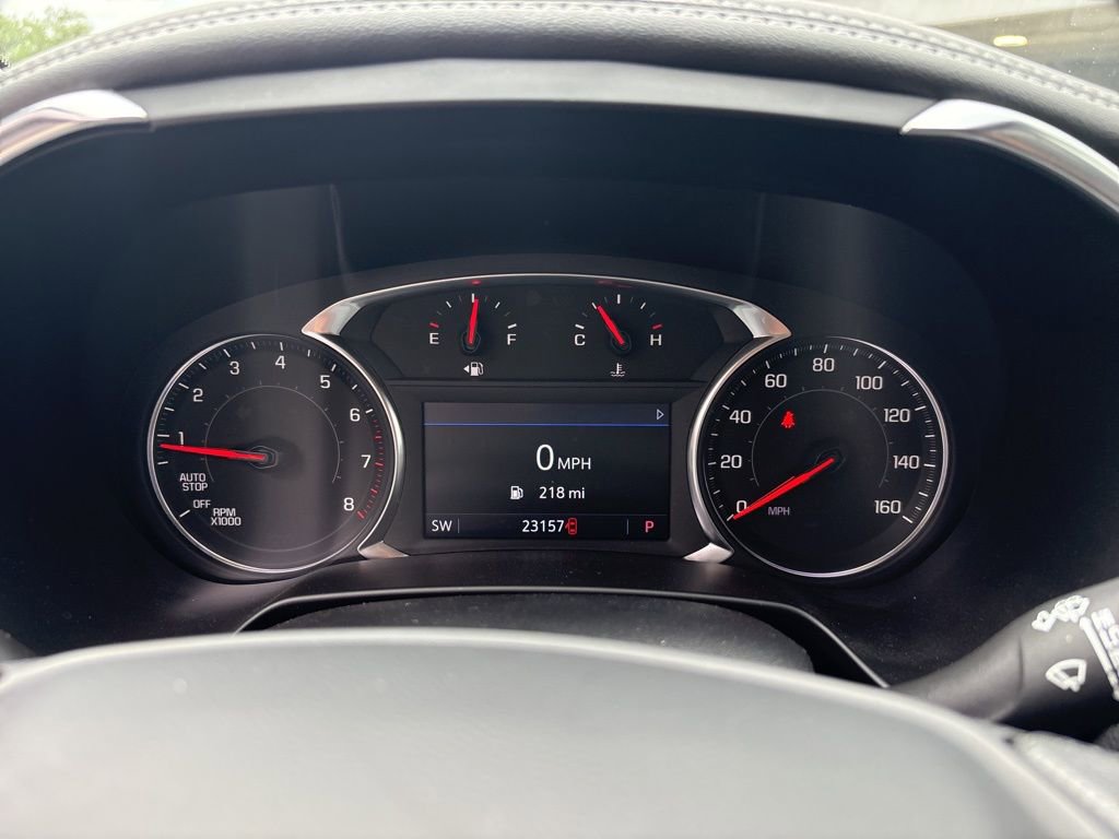 Used 2025 Chevrolet Blazer LT FWD image 21