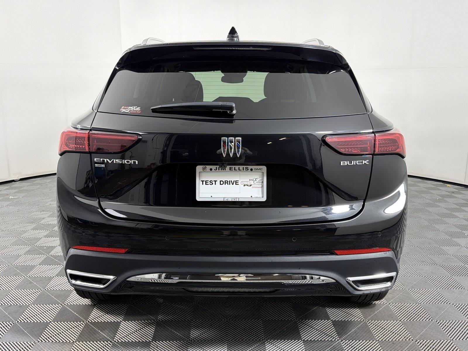 Certified 2024 Buick Envision Preferred AWD/4WD image 5