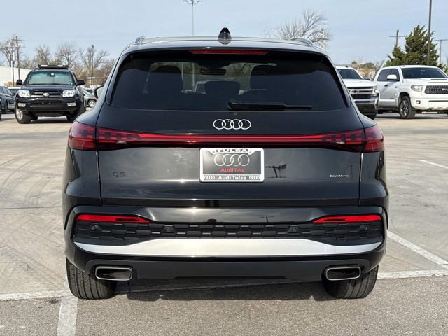 Used 2025 Audi Q5 Premium w/ Convenience Package image 6
