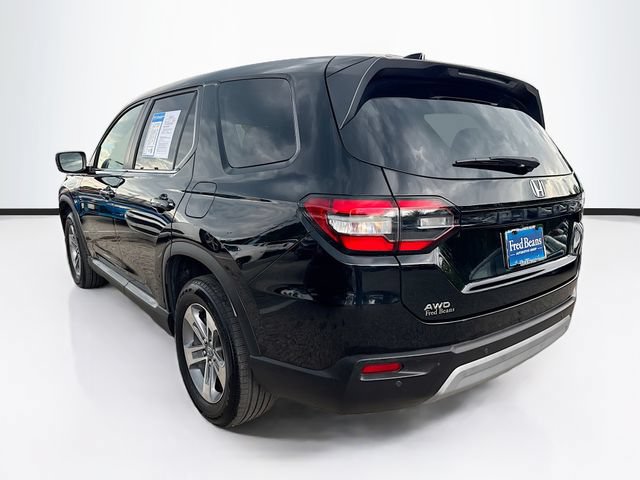 Used 2025 Honda Pilot EX-L image 6