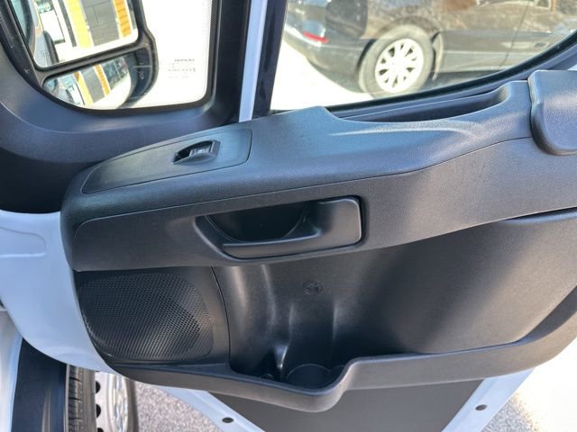 Used 2025 RAM ProMaster 2500 w/ Convenience Group image 14