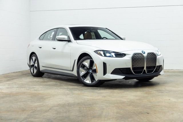 Used 2025 BMW i4 xDrive40i w/ Premium Package image 4