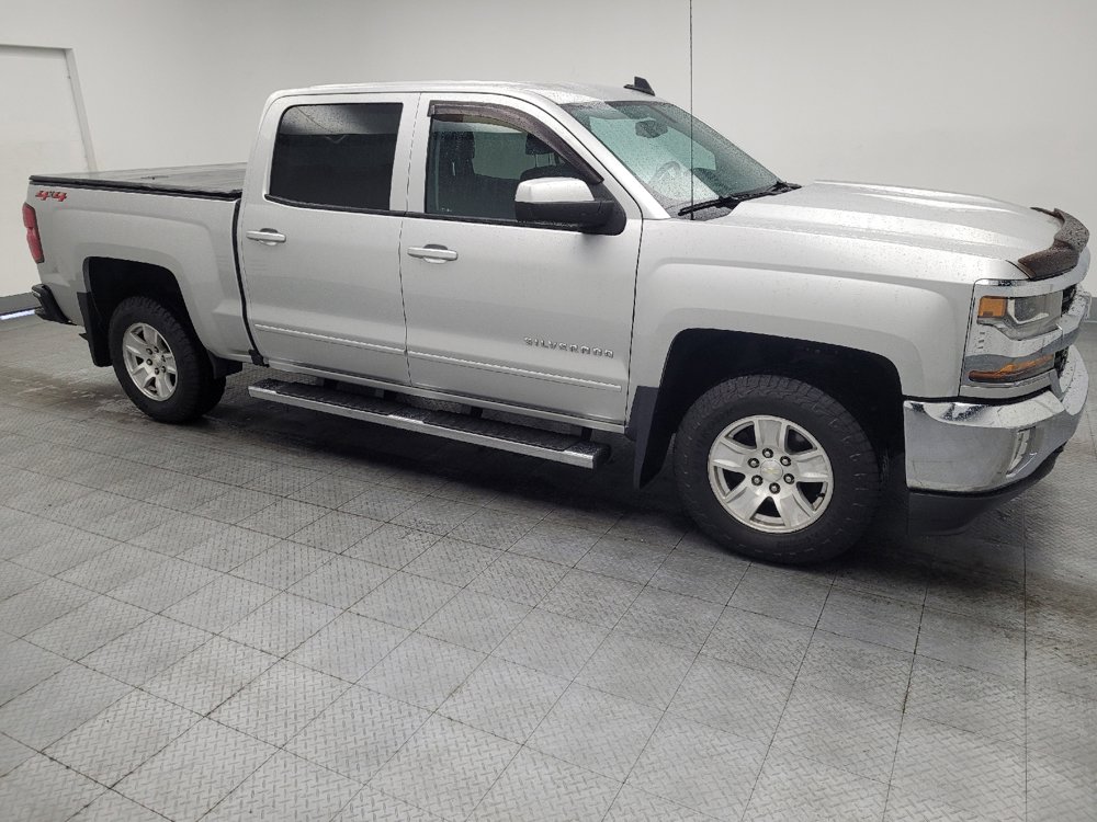 Used 2018 Chevrolet Silverado 1500 LT w/ All Star Edition AWD/4WD image 11