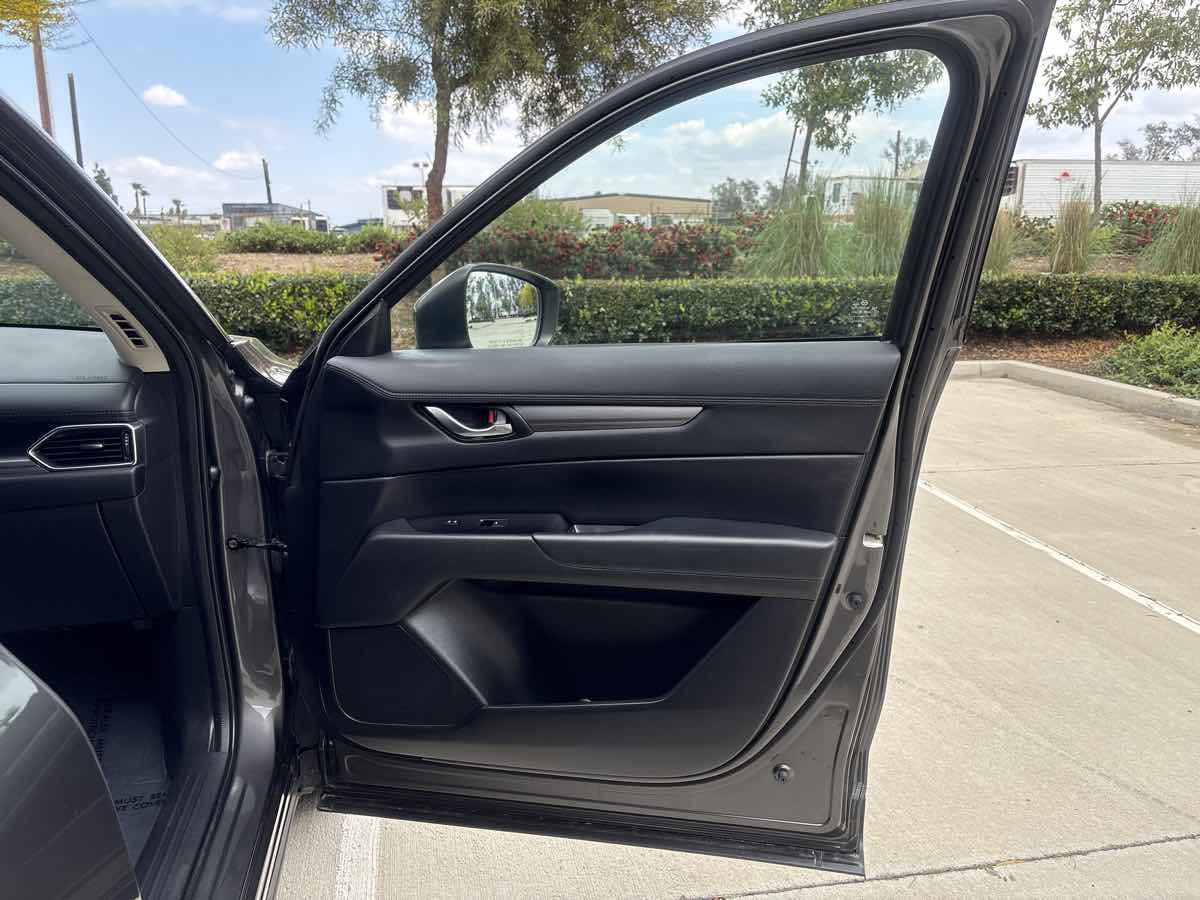 Used 2020 MAZDA CX-5 Touring image 16