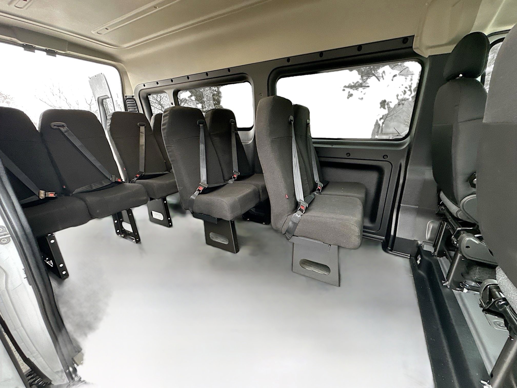 Used 2024 RAM ProMaster 2500 w/ Safety Group image 31