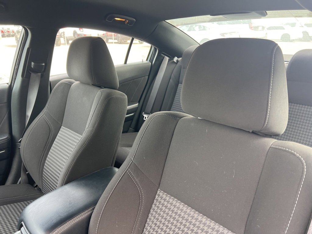 Used 2023 Dodge Charger SXT image 11
