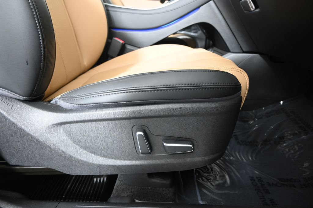 Used 2023 Hyundai Santa Fe Calligraphy AWD/4WD image 14