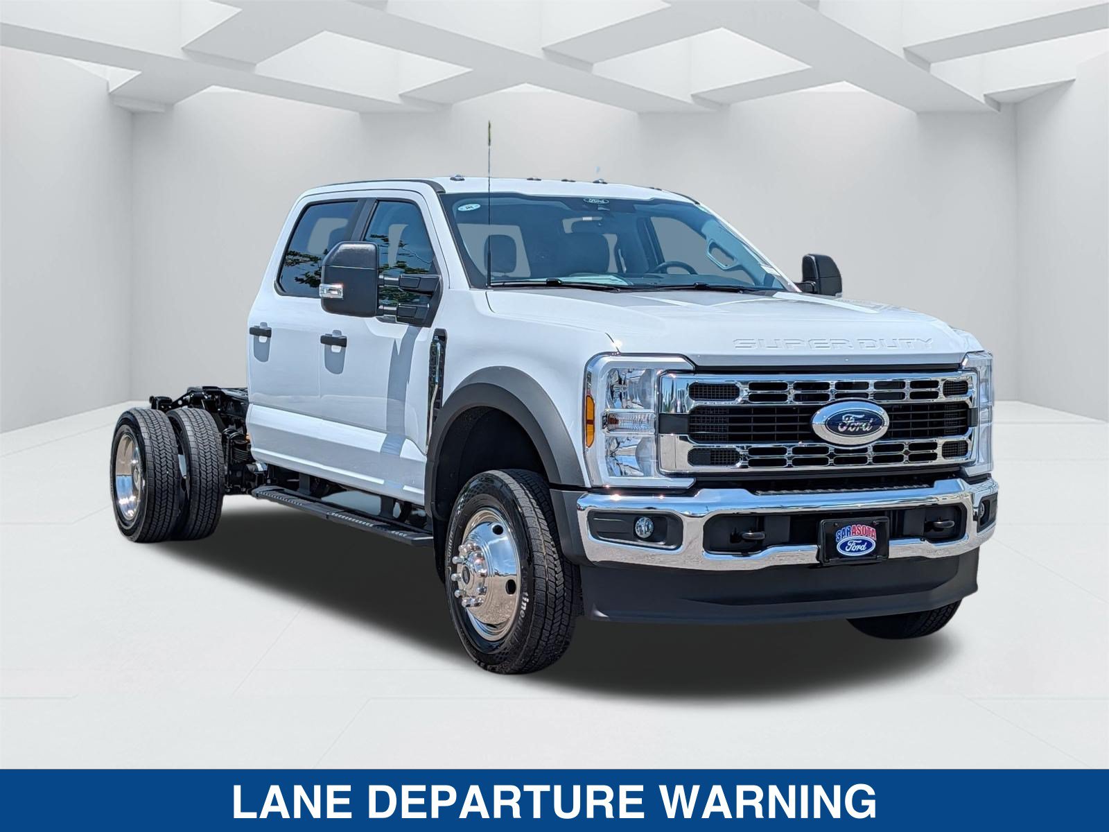 New 2026 Ford F450 XL w/ XL Chrome Package AWD/4WD image 3
