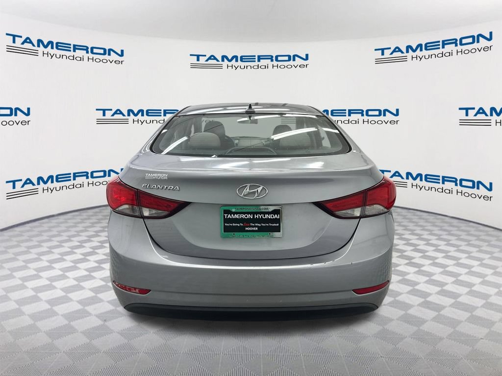 Used 2016 Hyundai Elantra SE FWD image 4