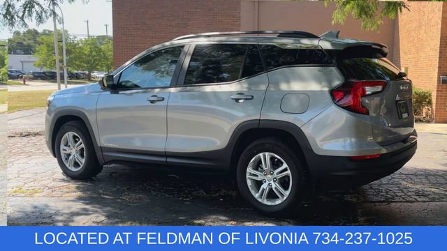 Certified 2023 GMC Terrain SLE w/ Driver Convenience Package FWD image 6