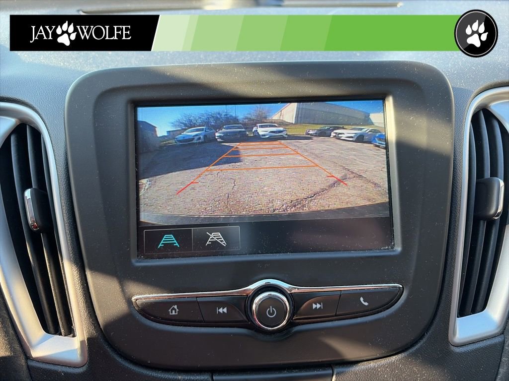 Used 2017 Chevrolet Malibu LS FWD image 13