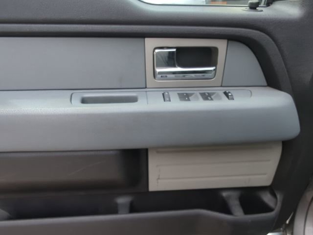 Used 2011 Ford F150 XLT w/ XLT Chrome Pkg AWD/4WD image 11