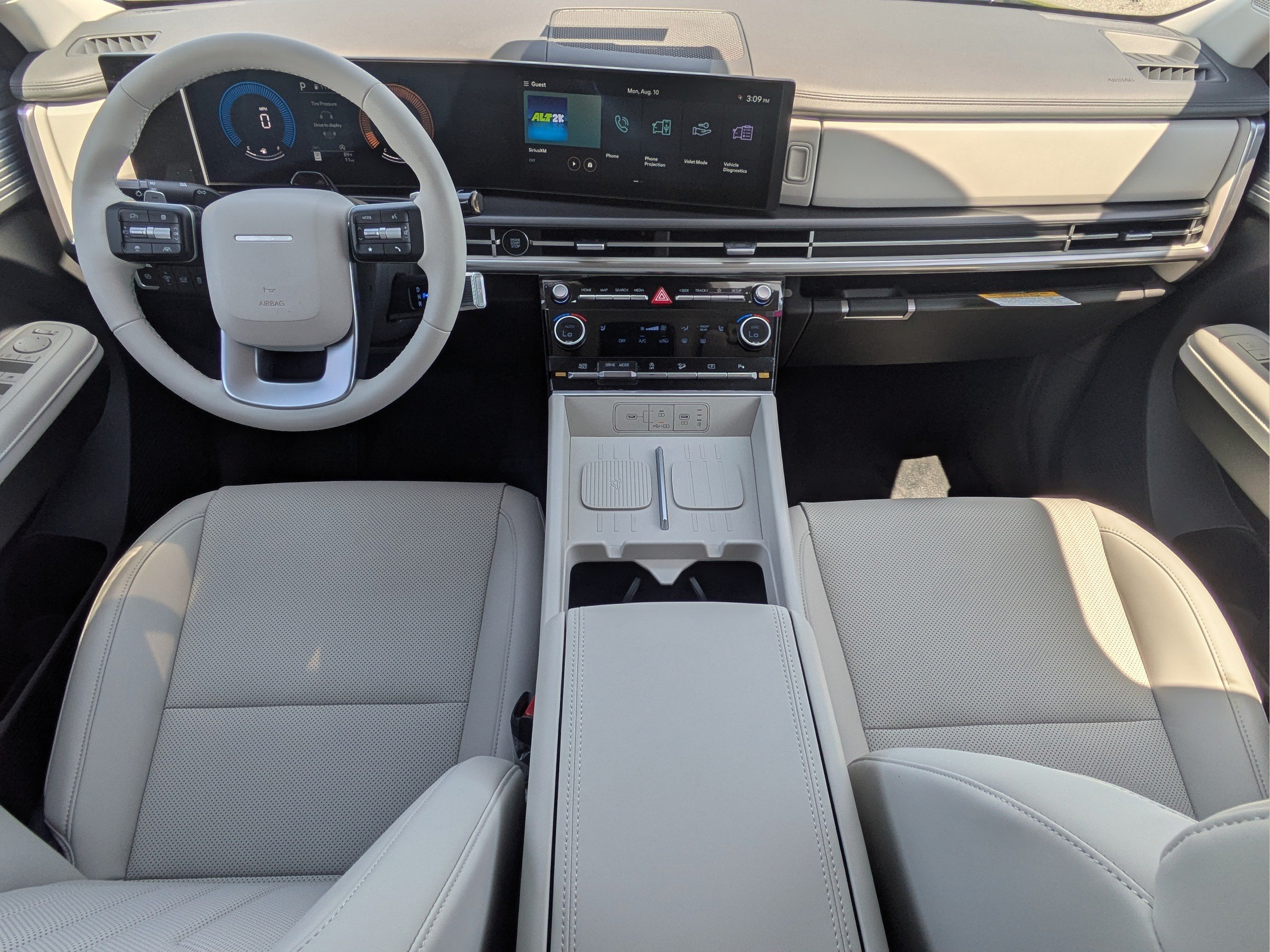 New 2027 Hyundai Santa Fe SEL FWD image 17