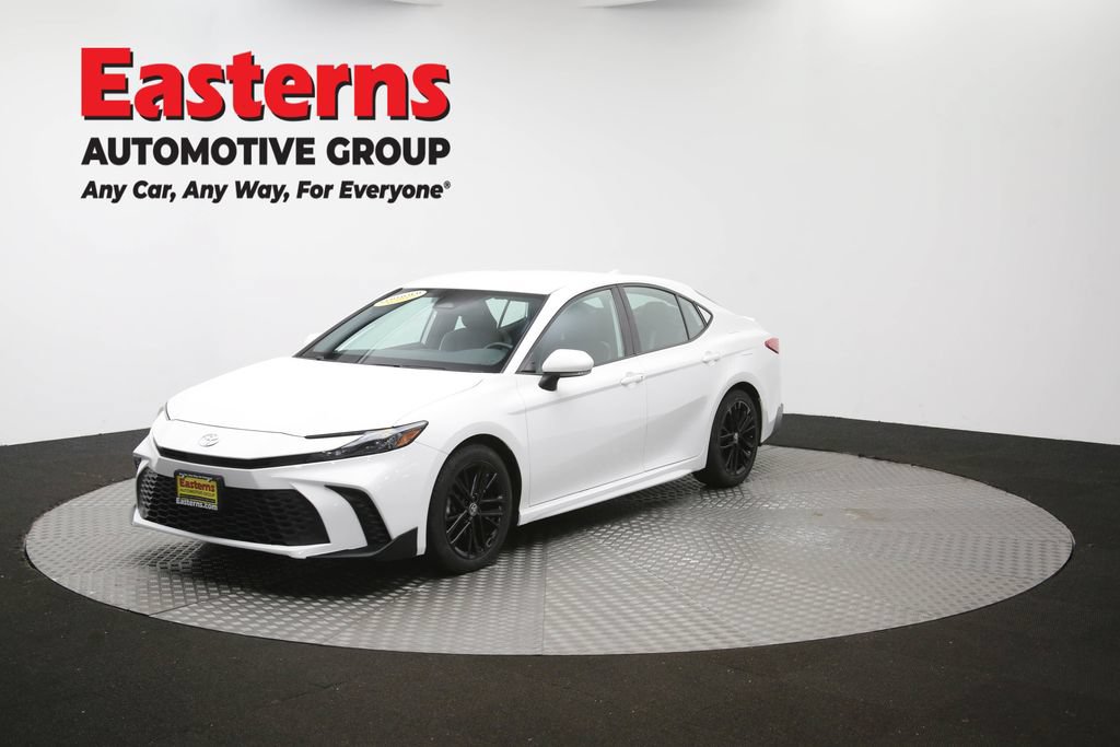 Used 2025 Toyota Camry SE FWD image 54