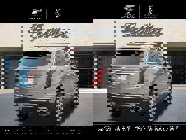 Used 2024 Cadillac XT5 Premium Luxury image 3