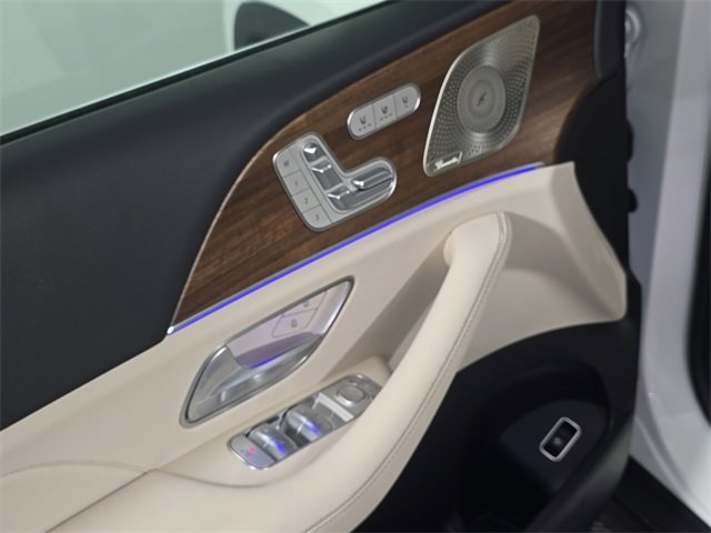 Certified 2025 Mercedes-Benz GLS 450 GLS 450 image 17