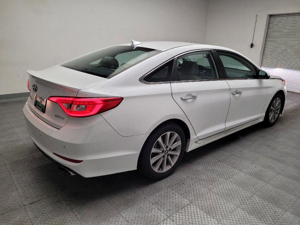 Used 2017 Hyundai Sonata Limited w/ Ultimate Package 04 FWD image 9