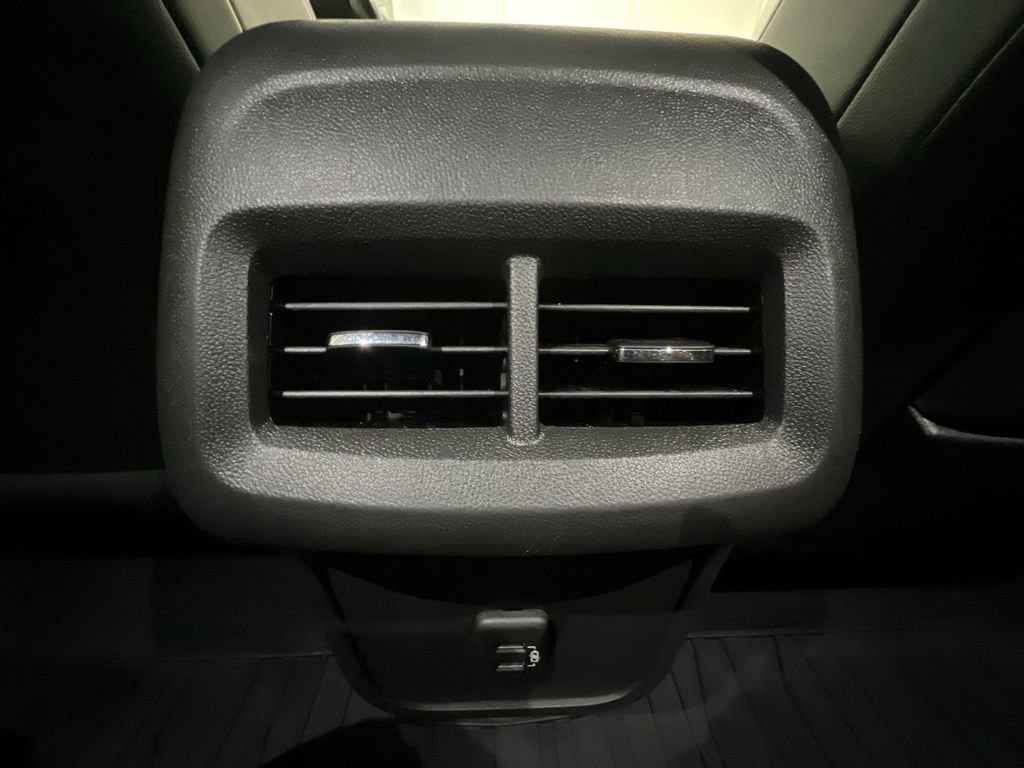 Used 2021 GMC Terrain SLT w/ Elevation Edition image 20